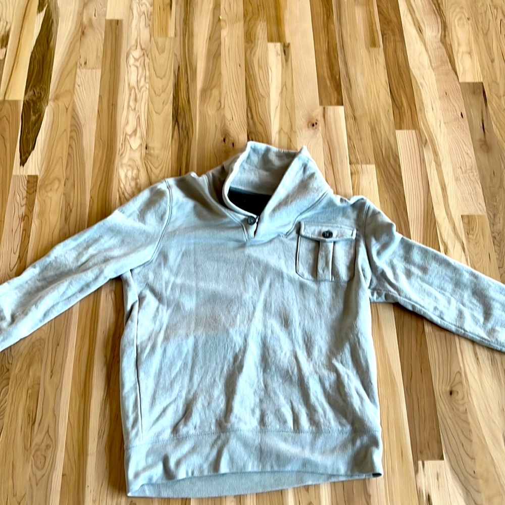 Banana Republic sweater in VGC